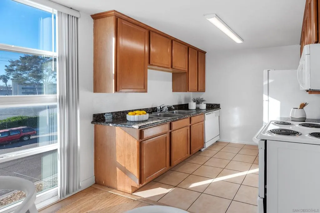 6333 Mount Ada Road 278, San Diego, California 92111 home-pic-7